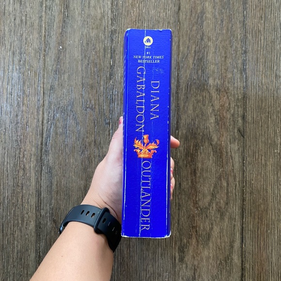 4/$20 Outlander by Diana Gabaldon - Picture 6 of 6
